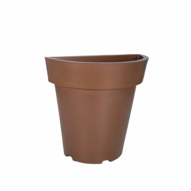 pot-de-fleurs-plastique-extravase-demi-corten-Les-Serruriers-du-Paysage
